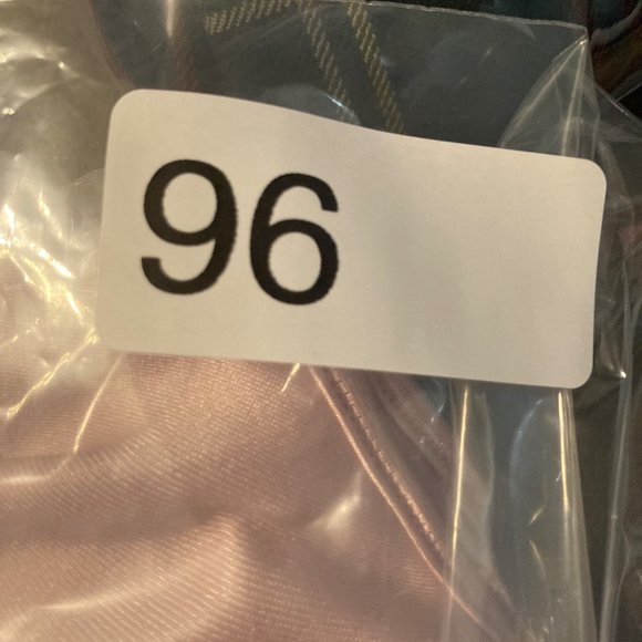 Bali pink lined underwire bra 38 C - Picture 10 of 10